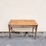 Farm table