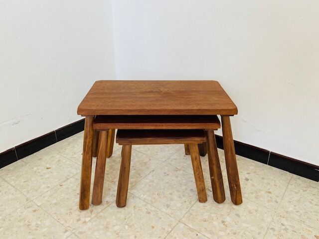 Solid wood trundle table