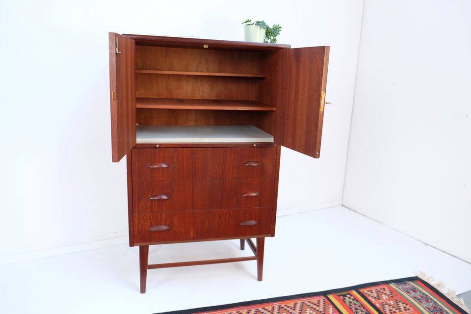 Teak secretary in Danish style, 60s/70s, retro style.