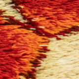 Tapis des années 1970 135cm