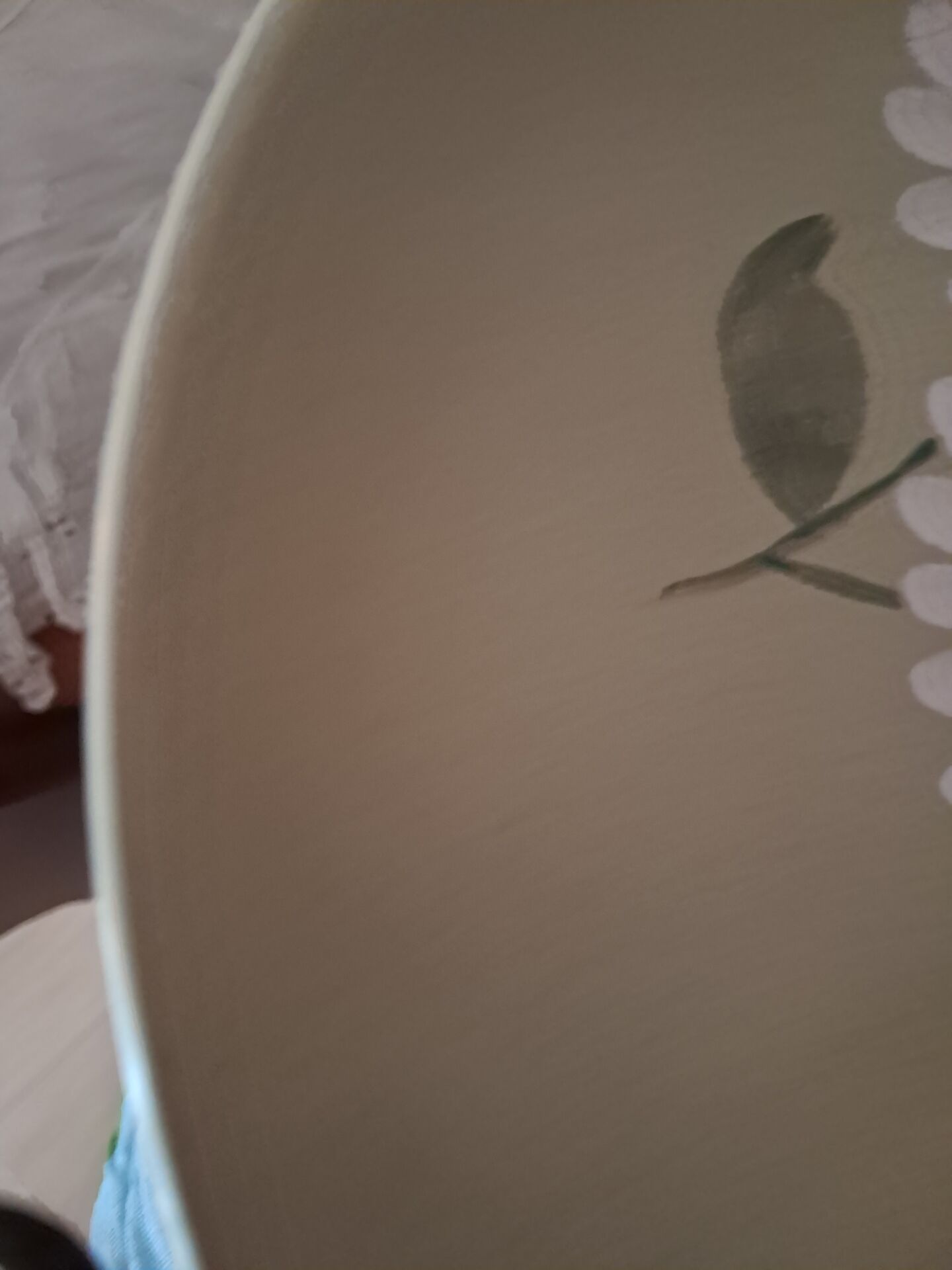 4 vintage Longchamp dinner plates