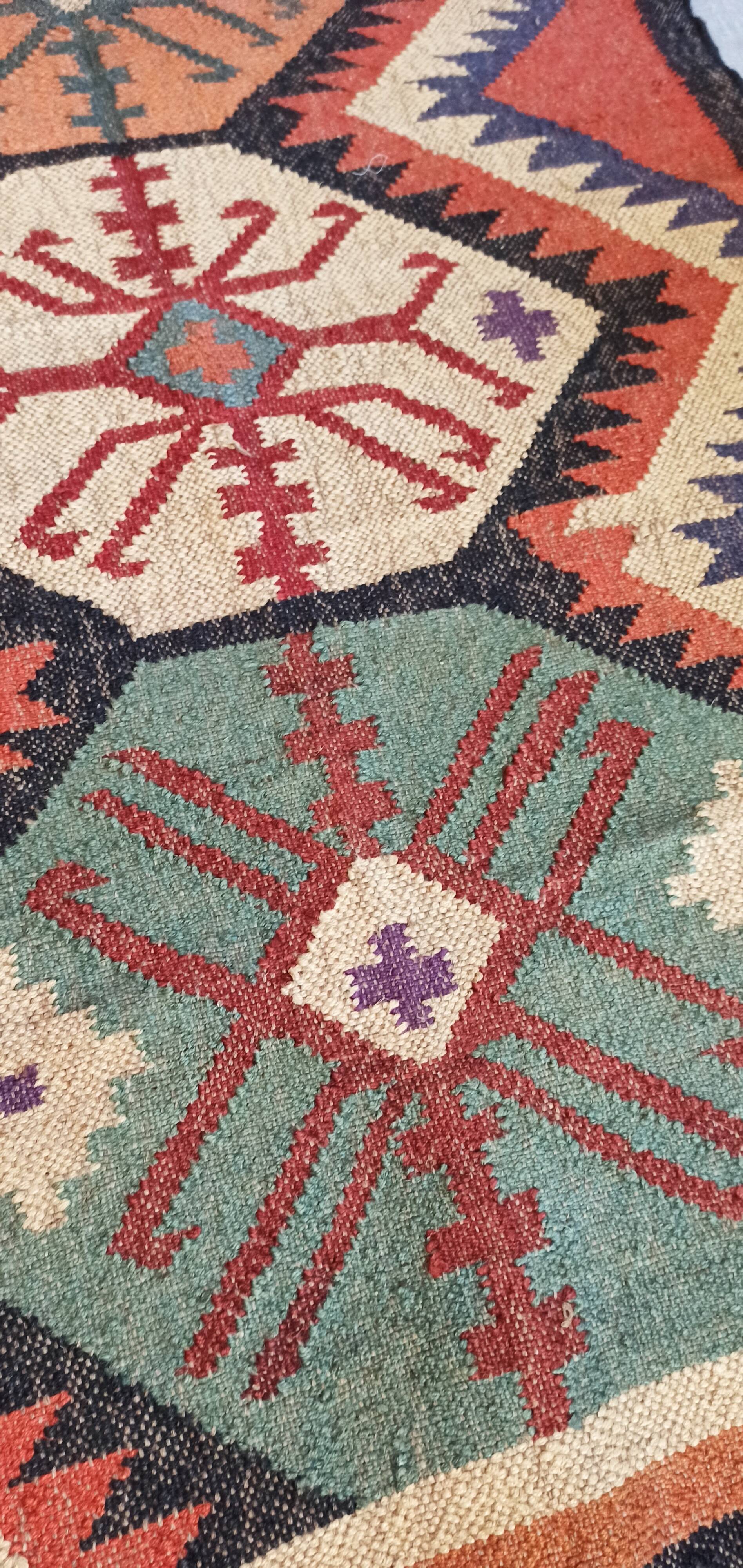 Kilim cotton and burlap carpet - 90cm x 160cm