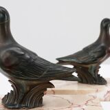Paire de serre-livres Art Déco en marbre et bronze « Colombe », France, années 1930