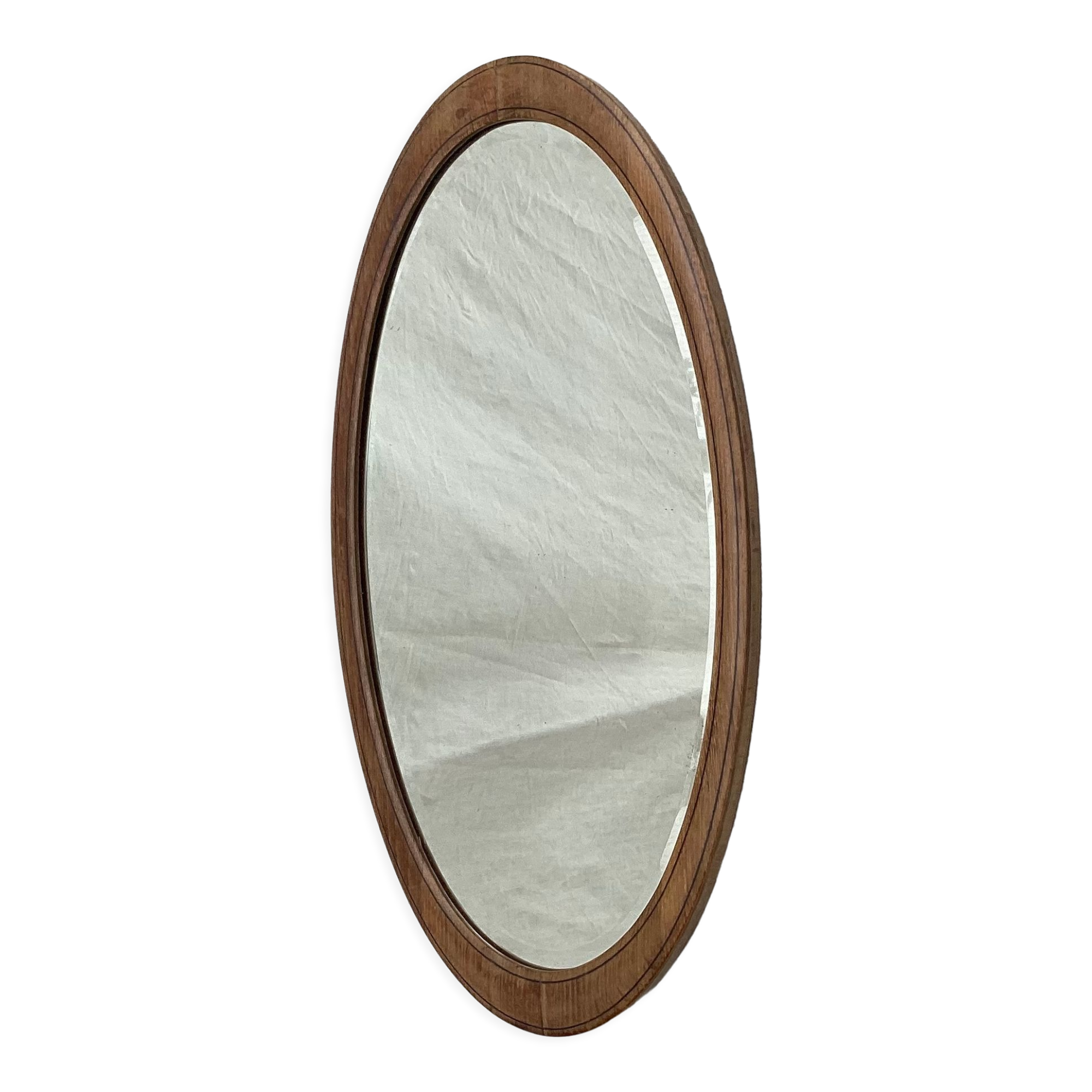 Oval beveled mirror surrounded by light wood dimension: height -74,5cm- width -38,5cm- prof-2cm-