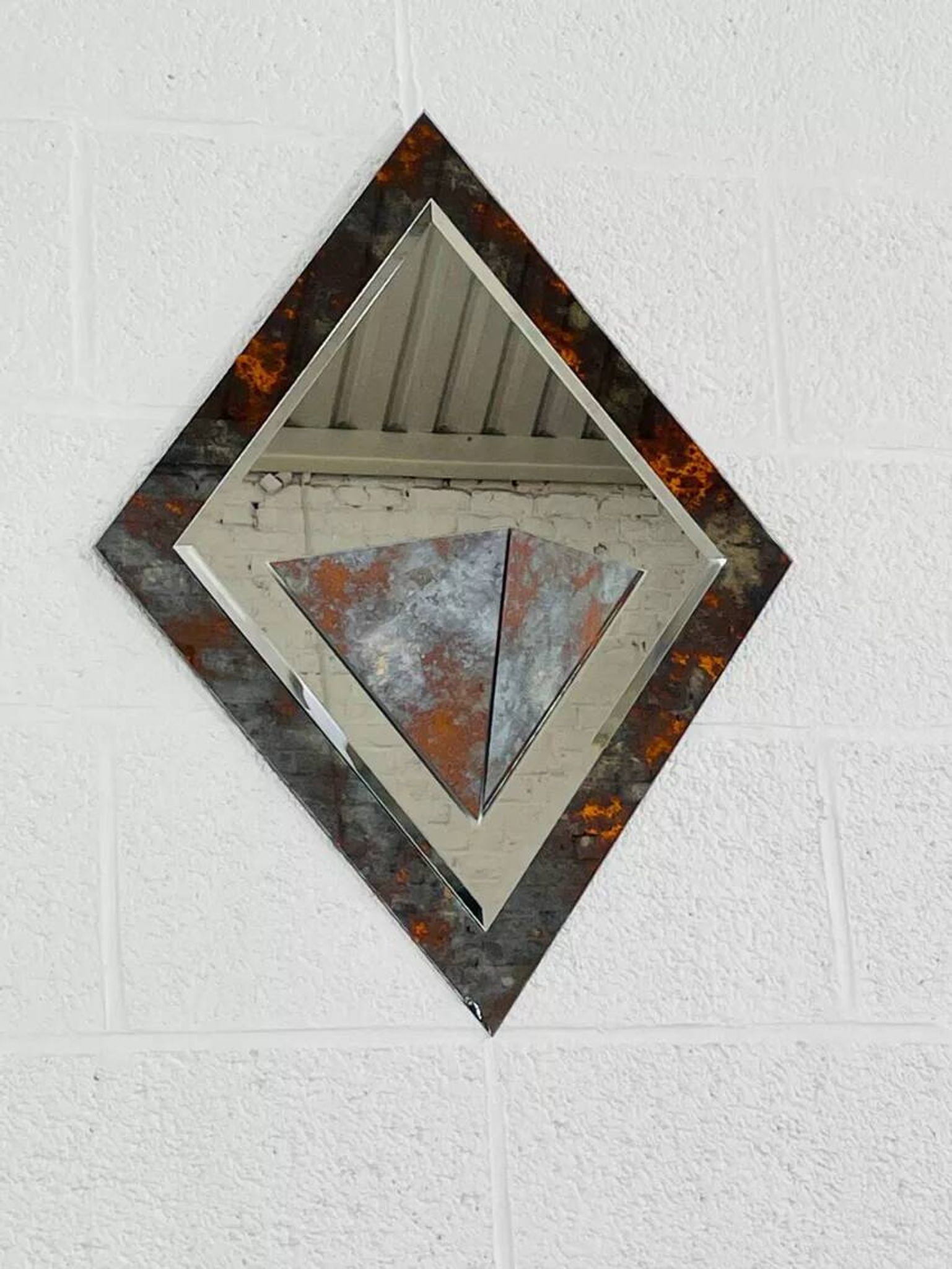 Miroir Art Deco années 40 forme losange avec cache pot intégré