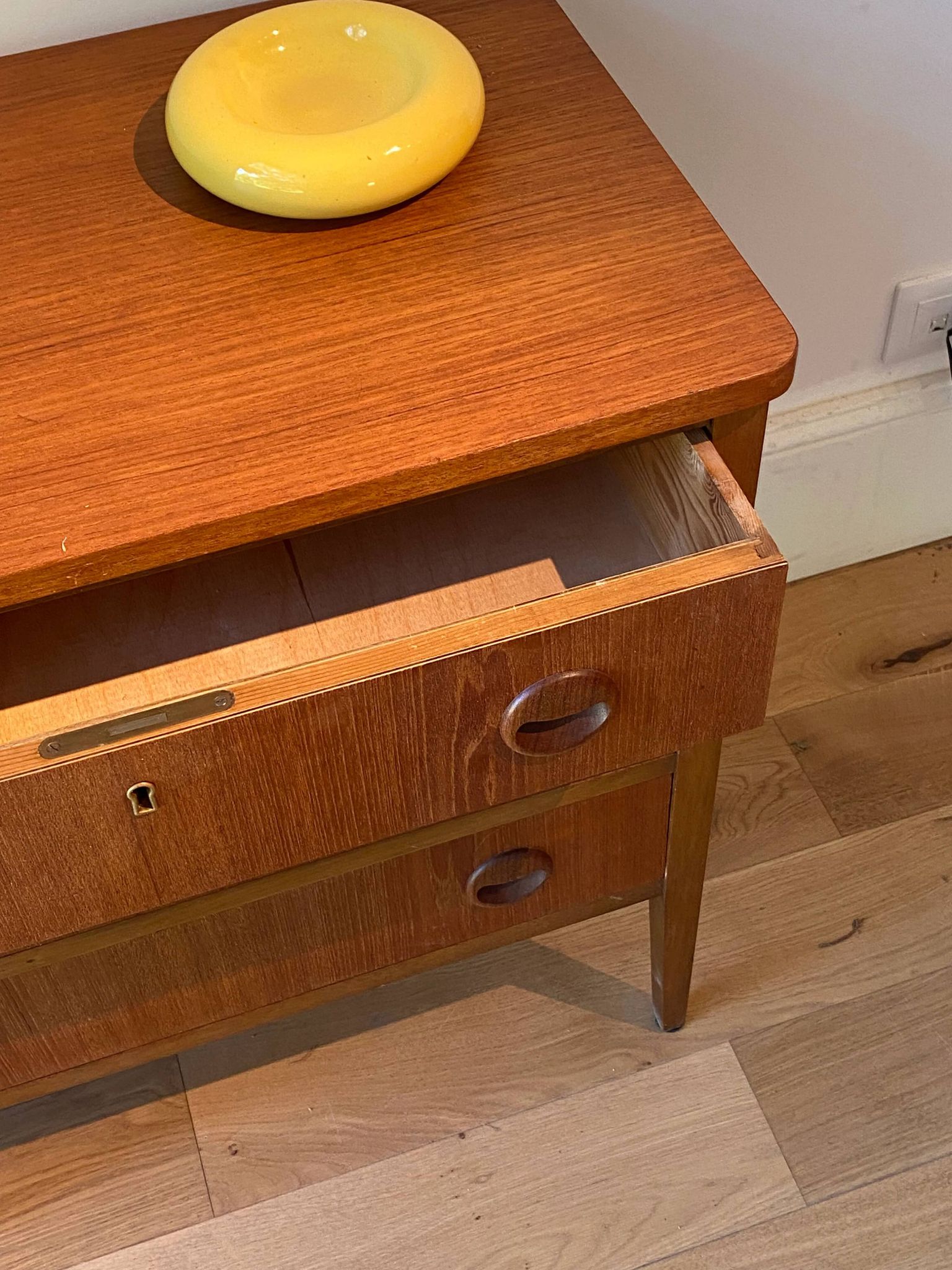 Vintage Scandinavian teak "Mia" chest of drawers