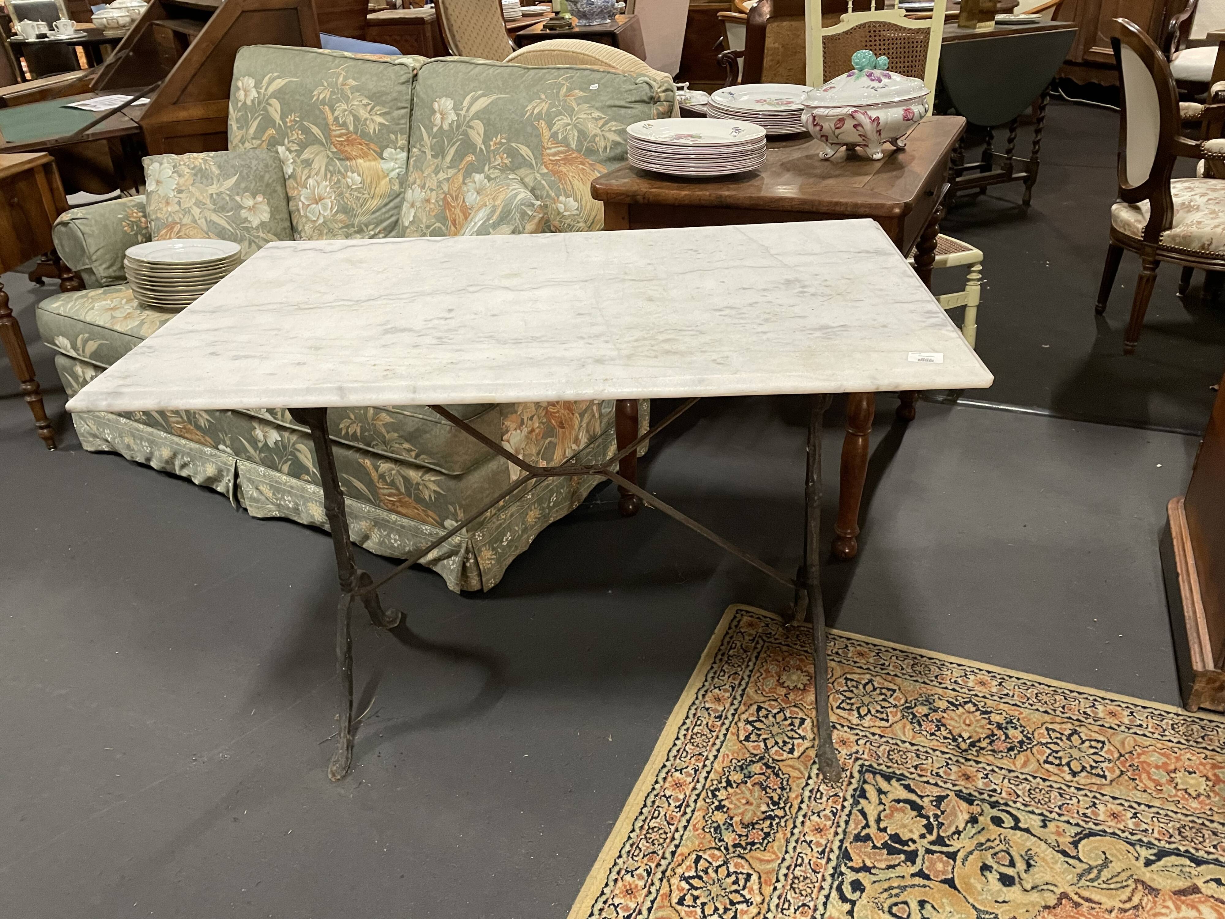 Table bistrot