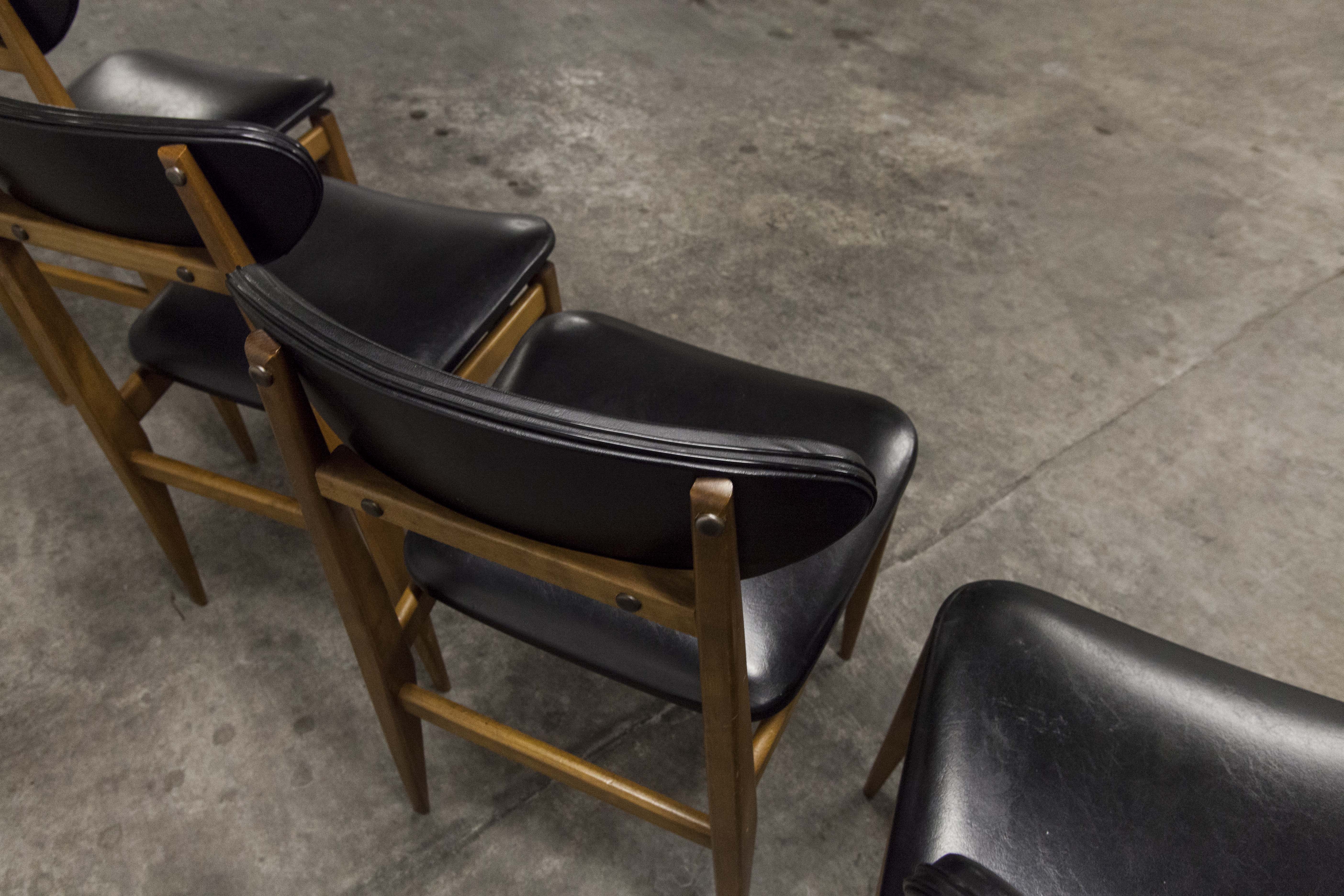 6 Teak chairs with oval back