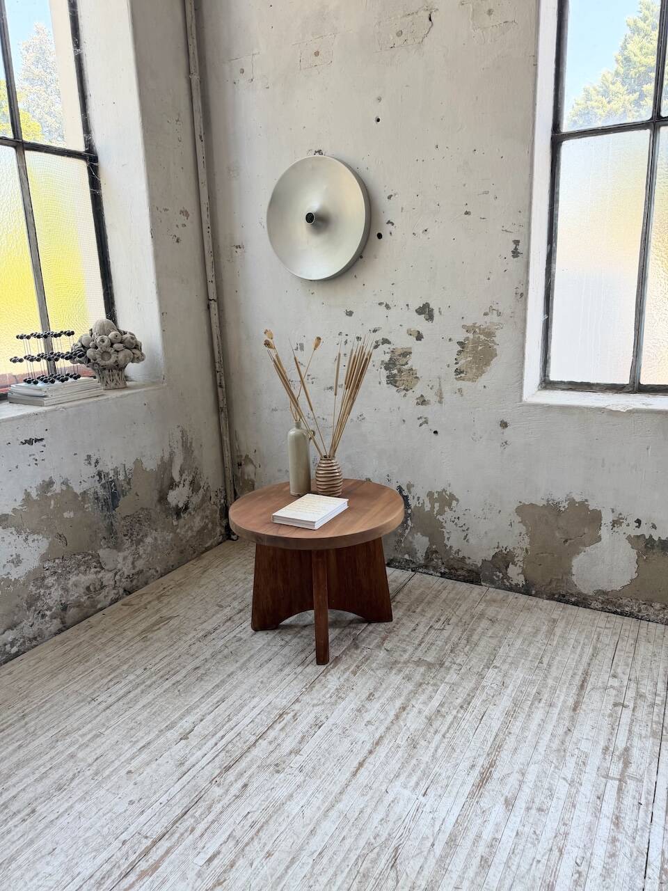 Constructivist gueridon 1950 mahogany