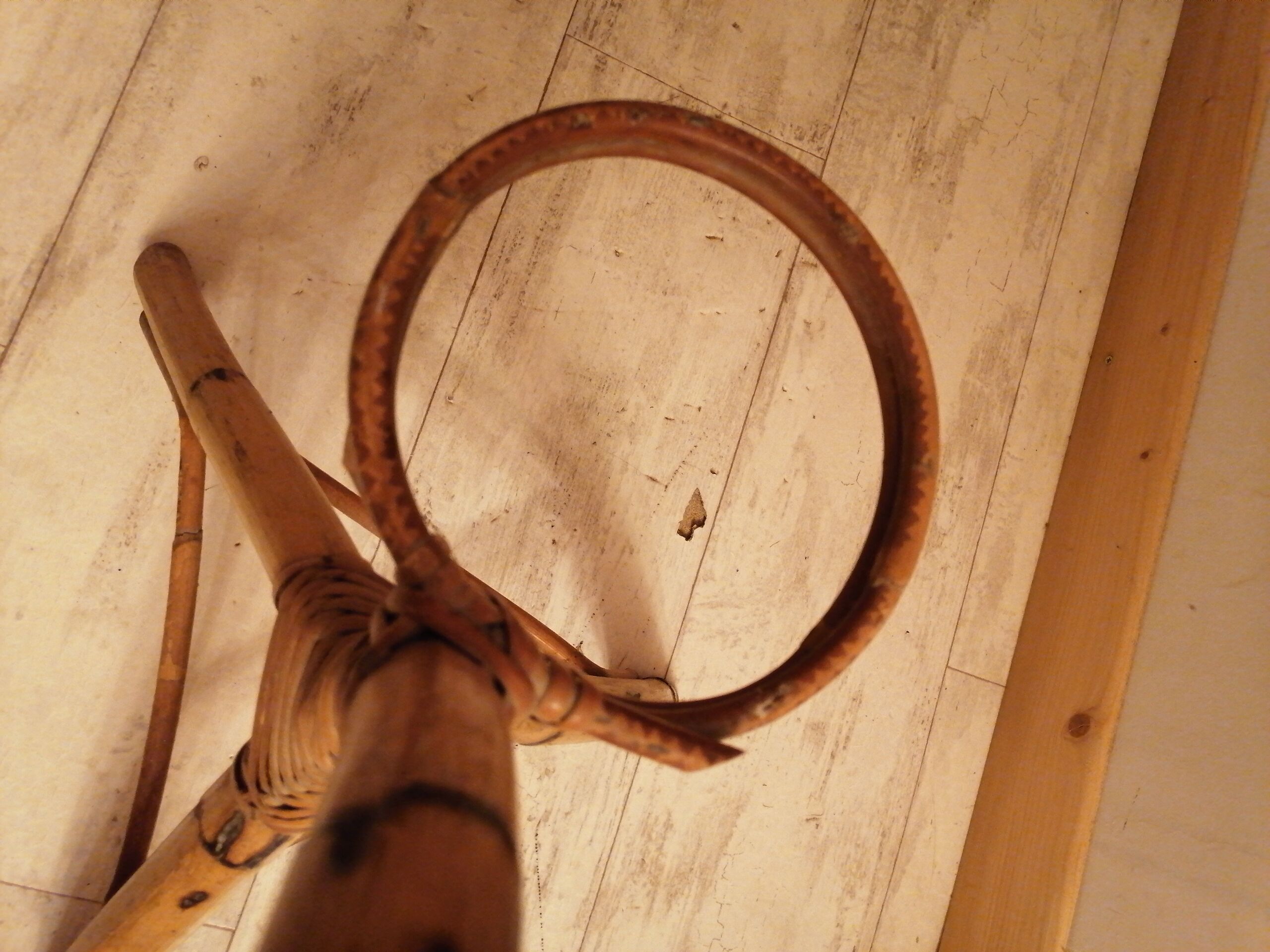 Plant holder bamboo rattan snake vintage