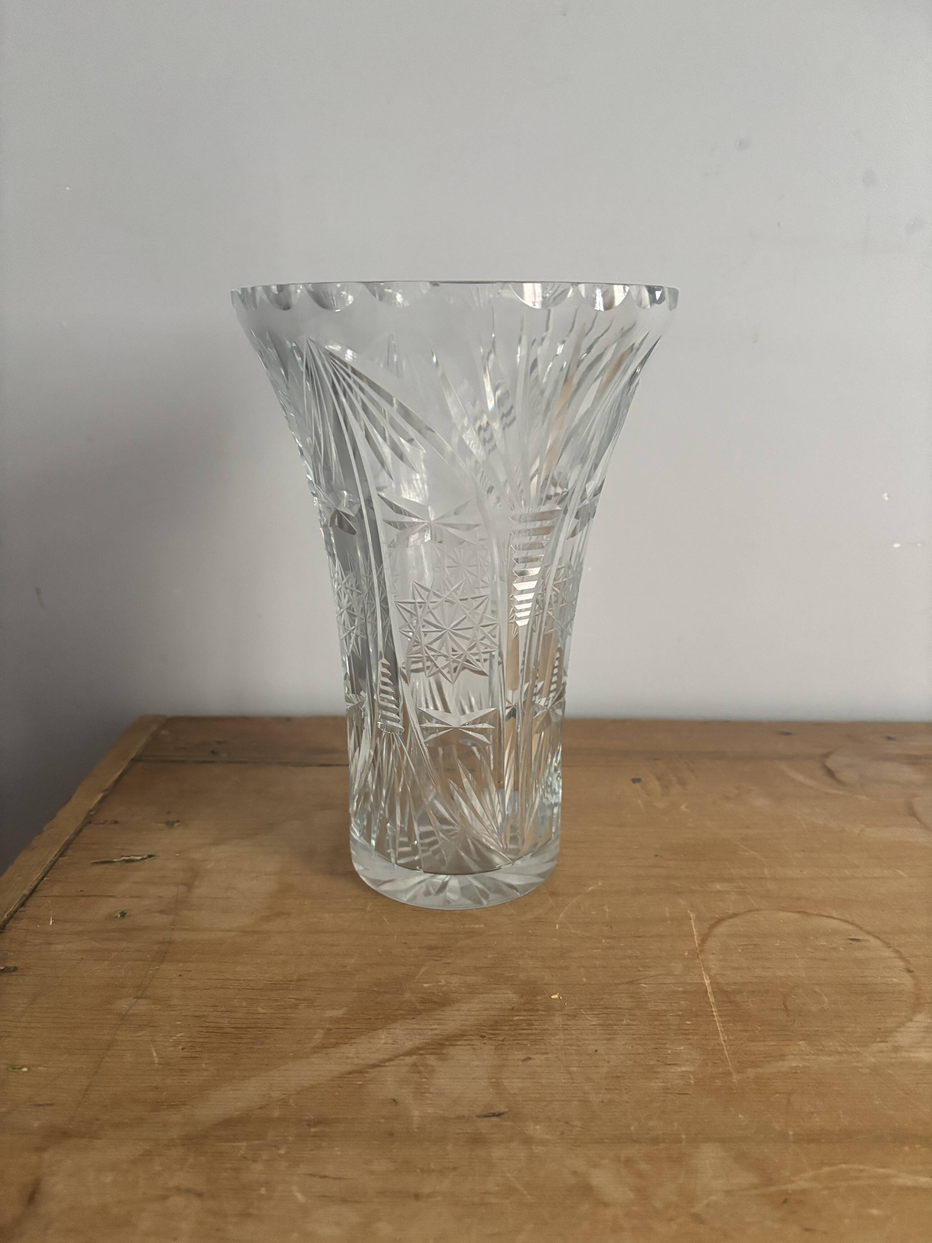 Vase en cristal taillé