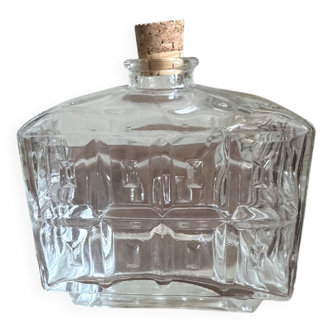 Ancienne bouteille en verre et liège
