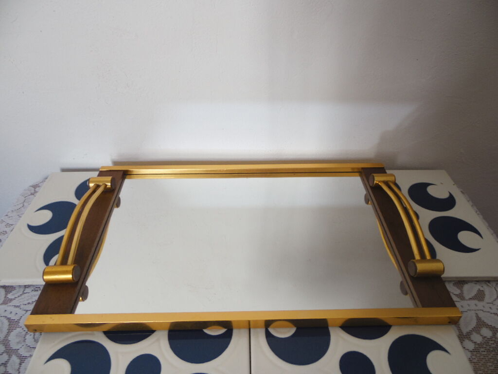 Mirror top wood and copper metal