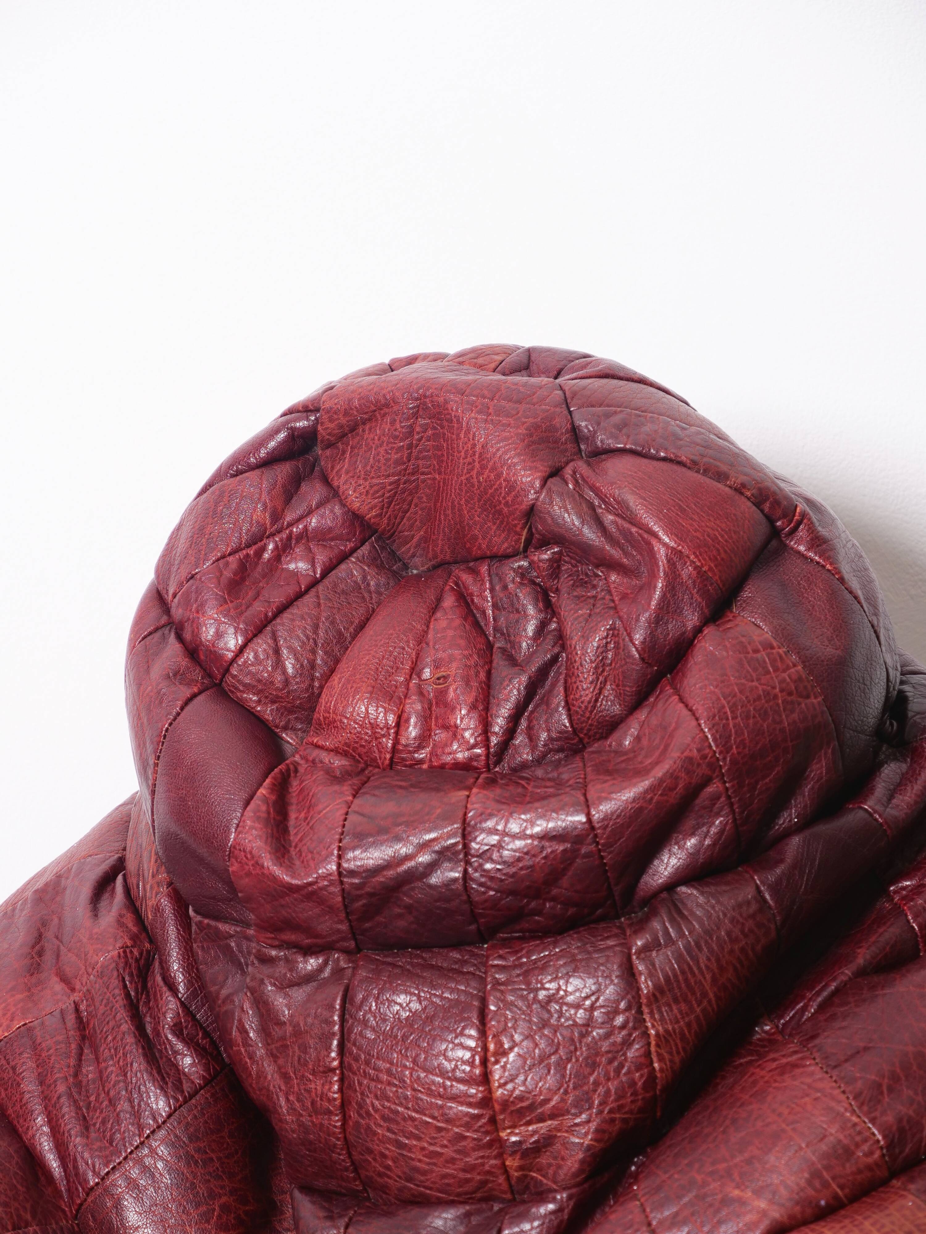 Pouf patchwork of red leather vintage burgundy 1970