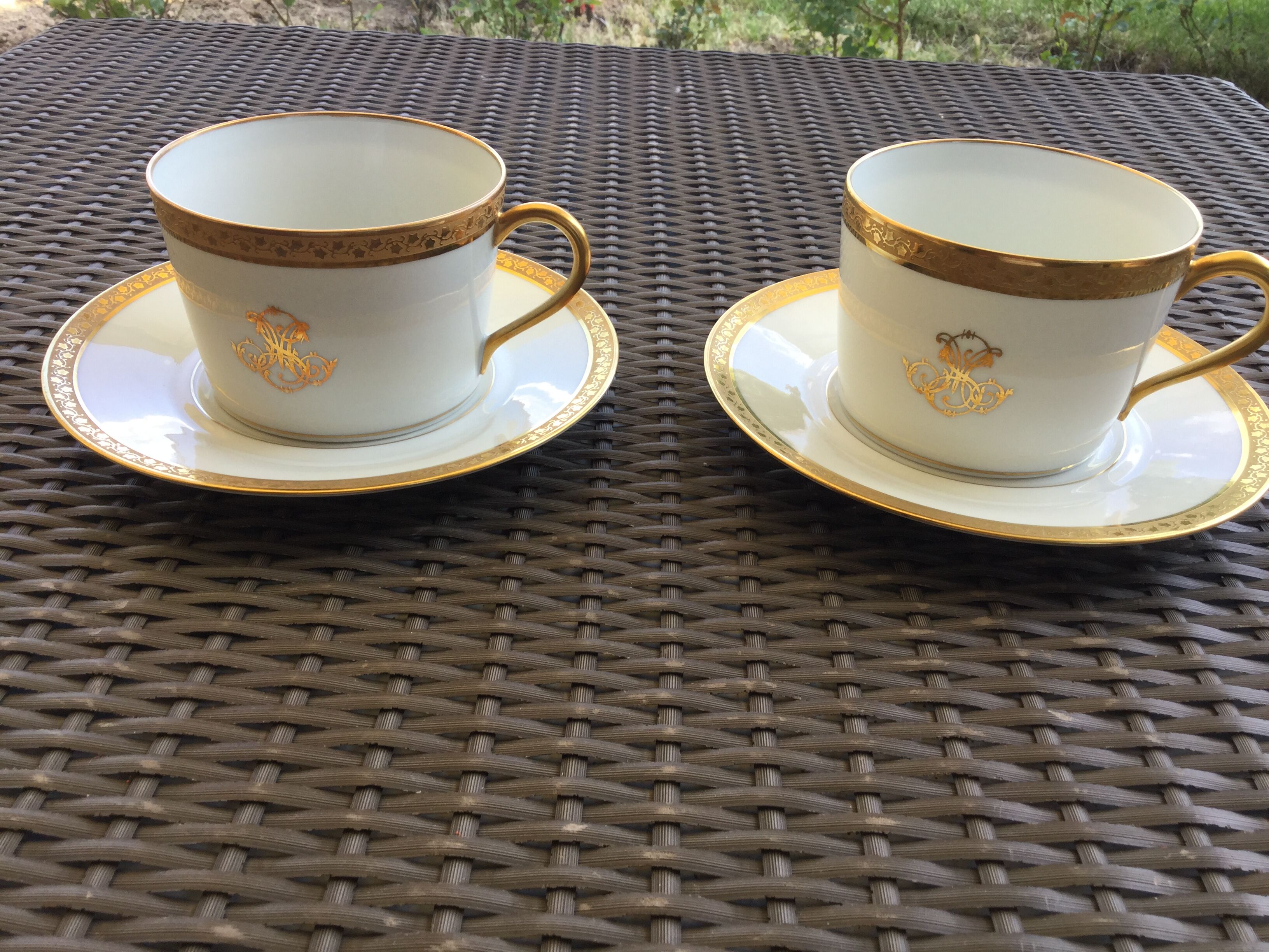 Tête à tête de petit déjeuner en porcelaine d'art René Caire Limoges