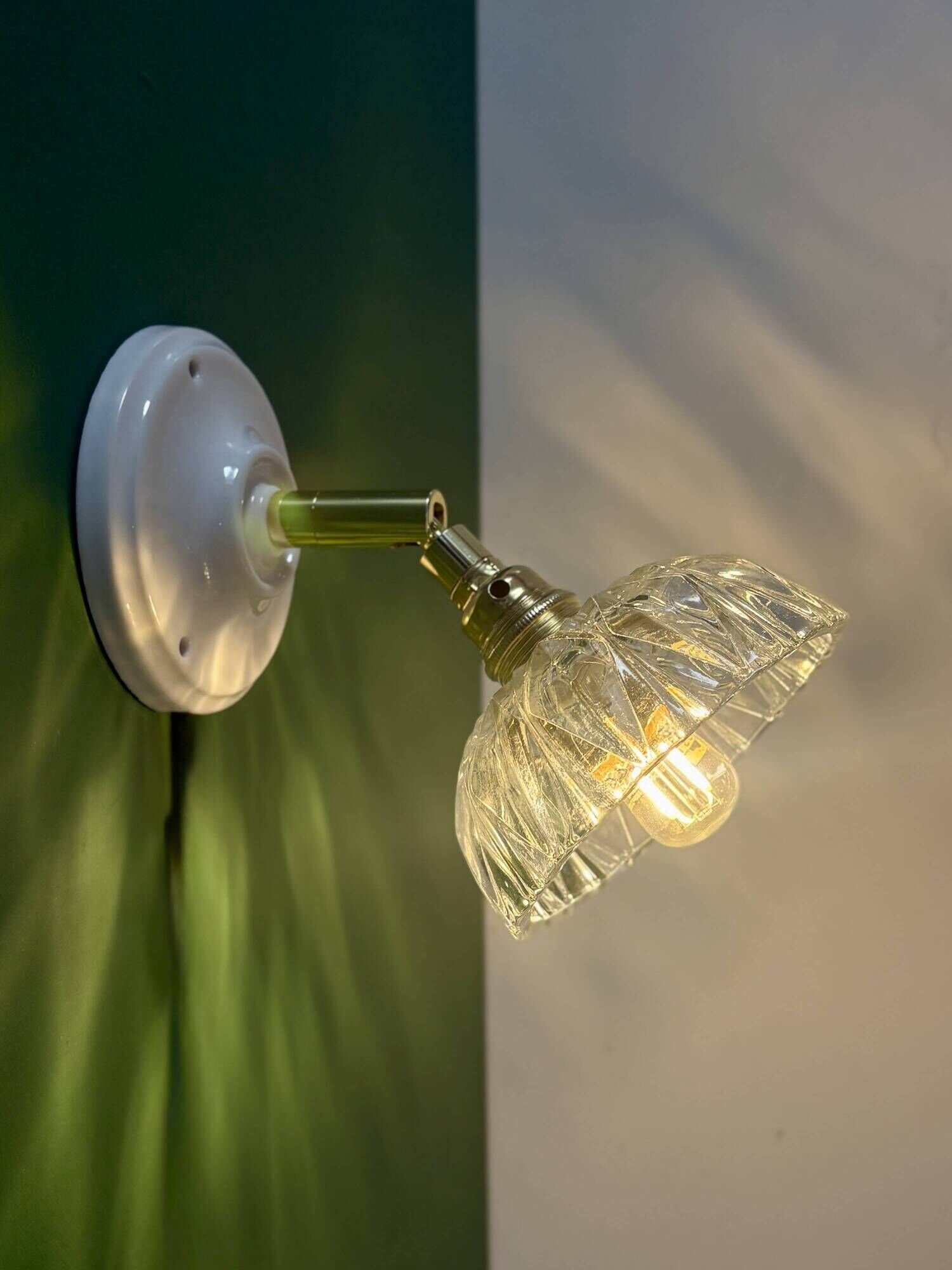 Vintage glass cut lampshade - tableware collection (APPV01)