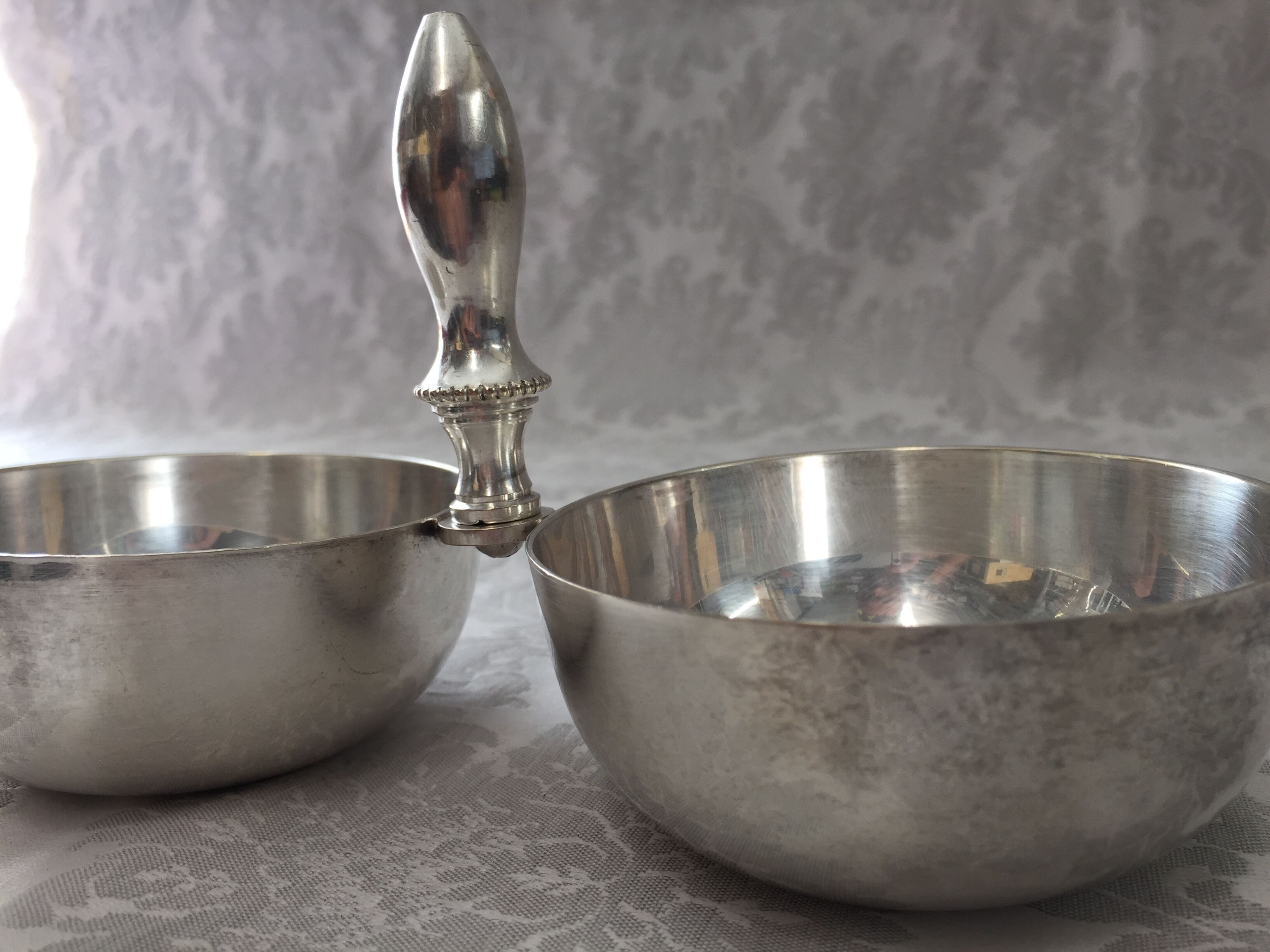 Old cups salter servant rinse-fingers silver bronze