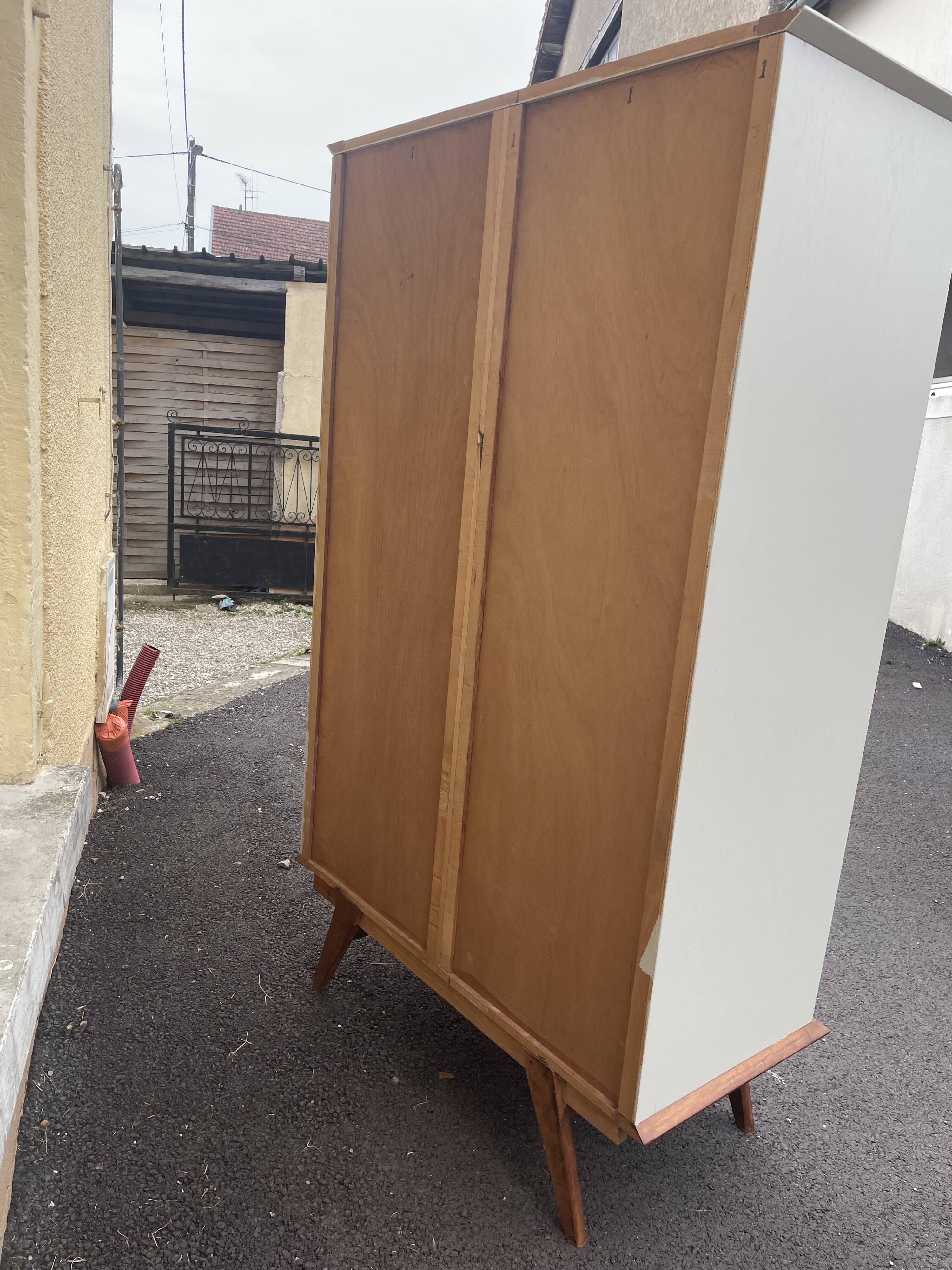 Vintage wardrobe feet compass