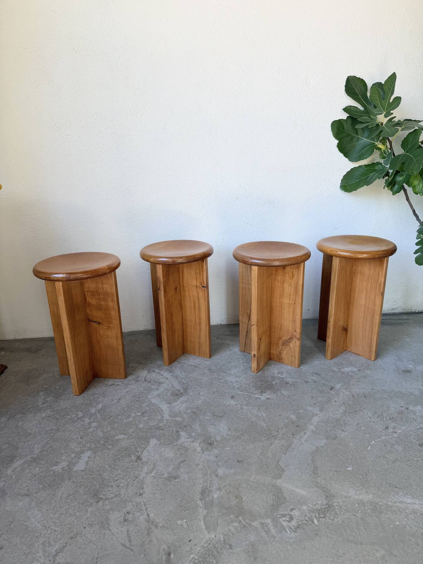 Set of 4 oak stools from the 1950s, constructivist style.