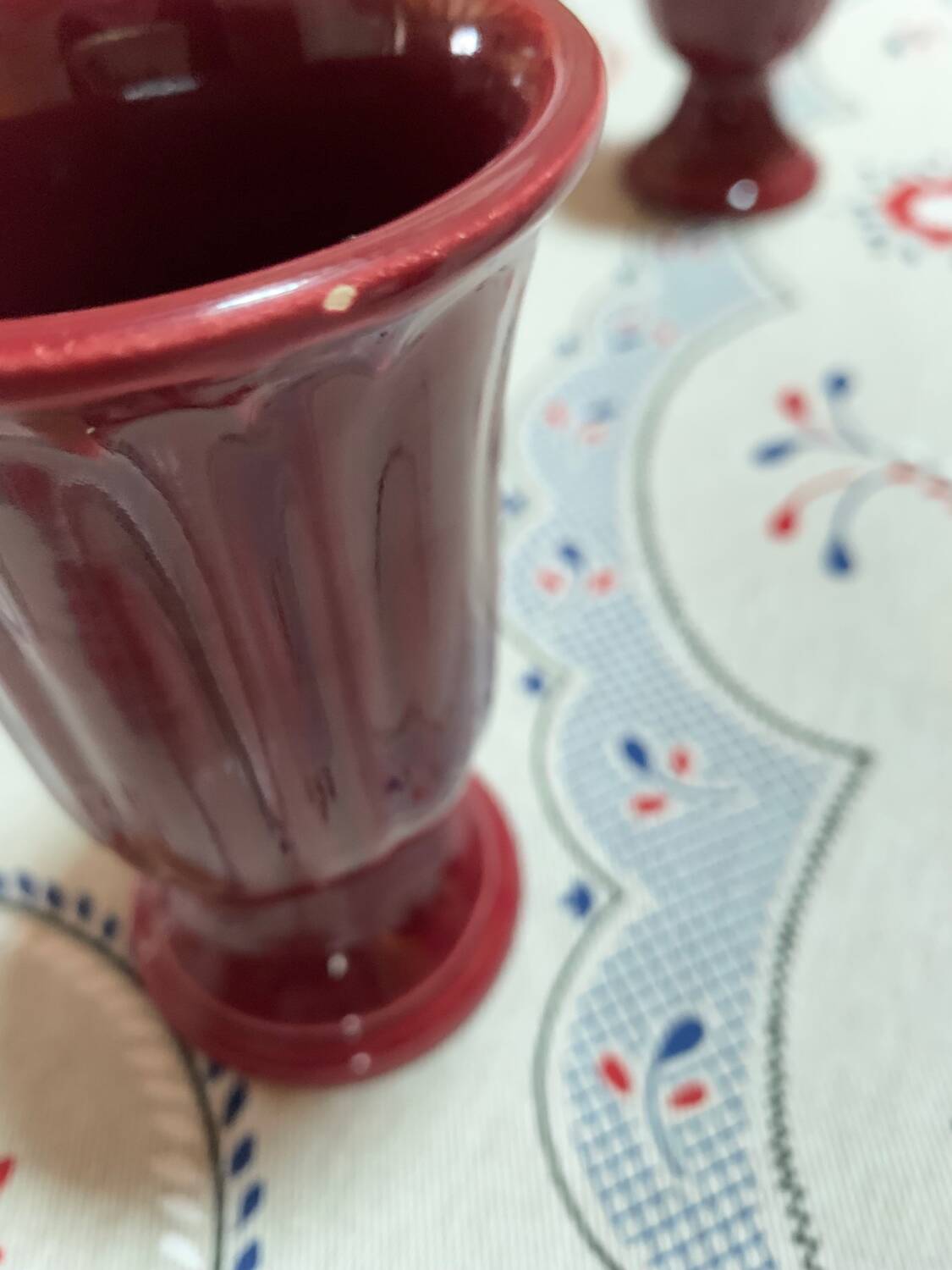 Lot de 6 mazagran en céramique émaillé bordeaux