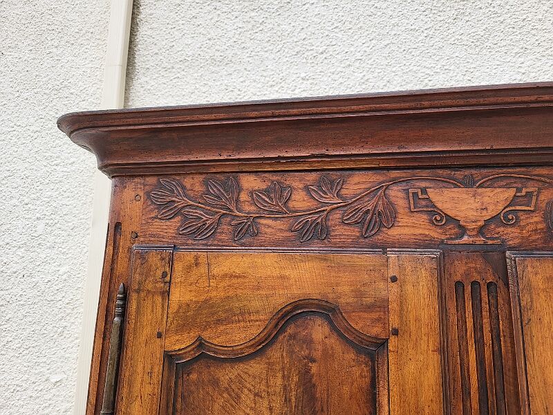 Wardrobe 2 doors louis xv walnut of the xix th siecle