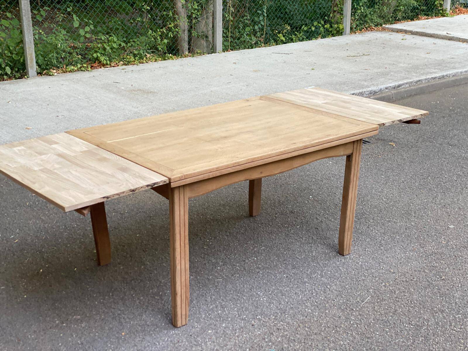 Extensible farmhouse dining table stripped in raw solid oak 1950
