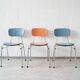 Chaise formica en rouge et bleu, chaises de cuisine et empilables