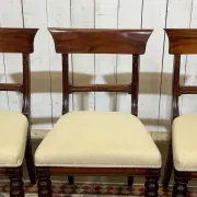 Set of 2 armchairs and 6 English mahogany chairs from the 1950s.