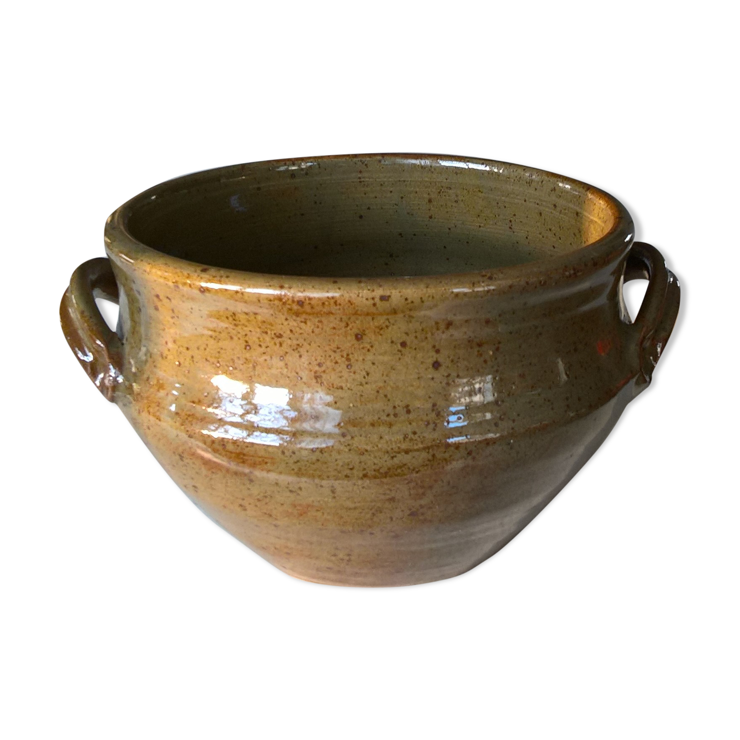 Bowl of varnished sandstone