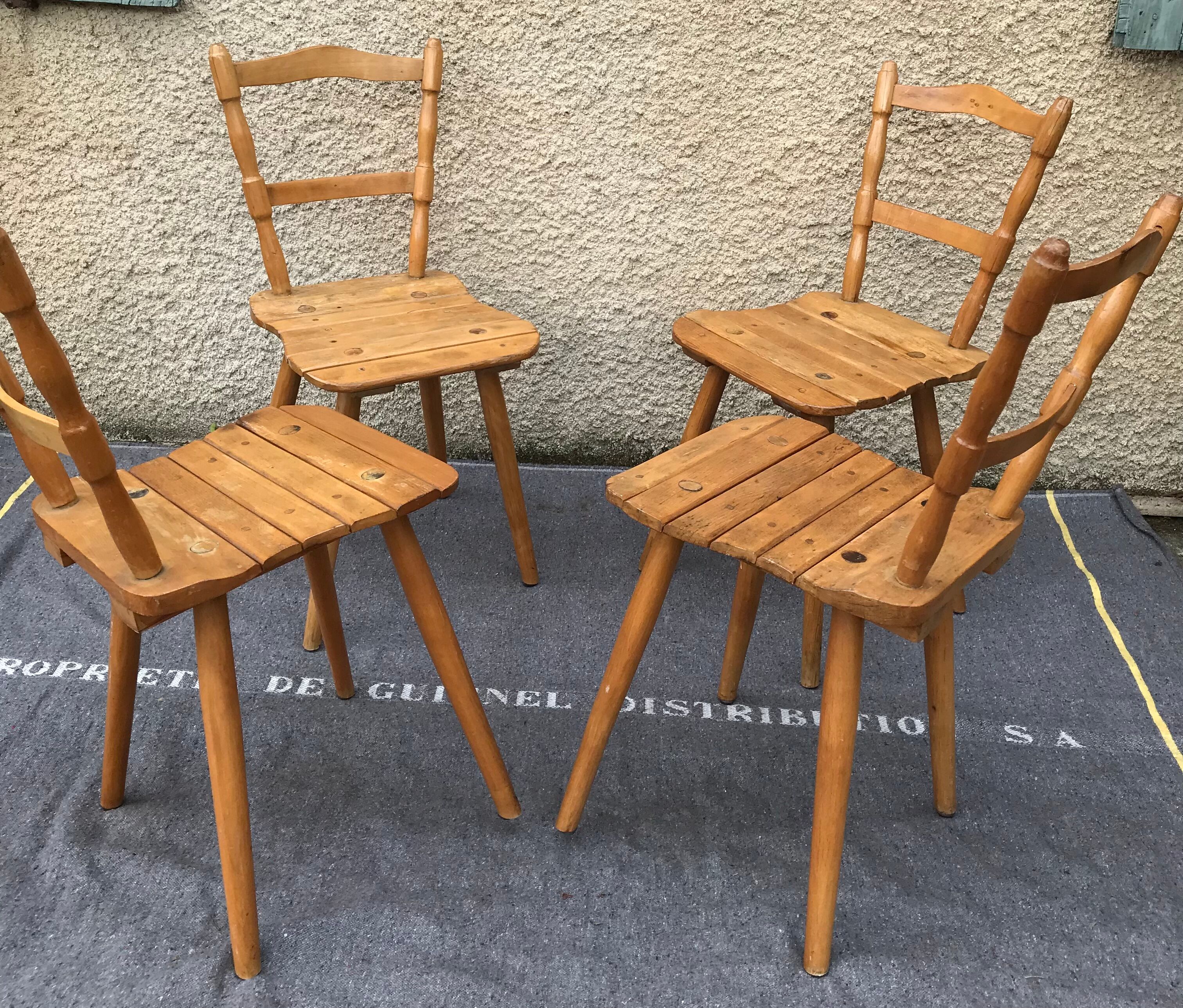 Set of 4 Vintage Beech Chairs Bistro Country Feet Compass
