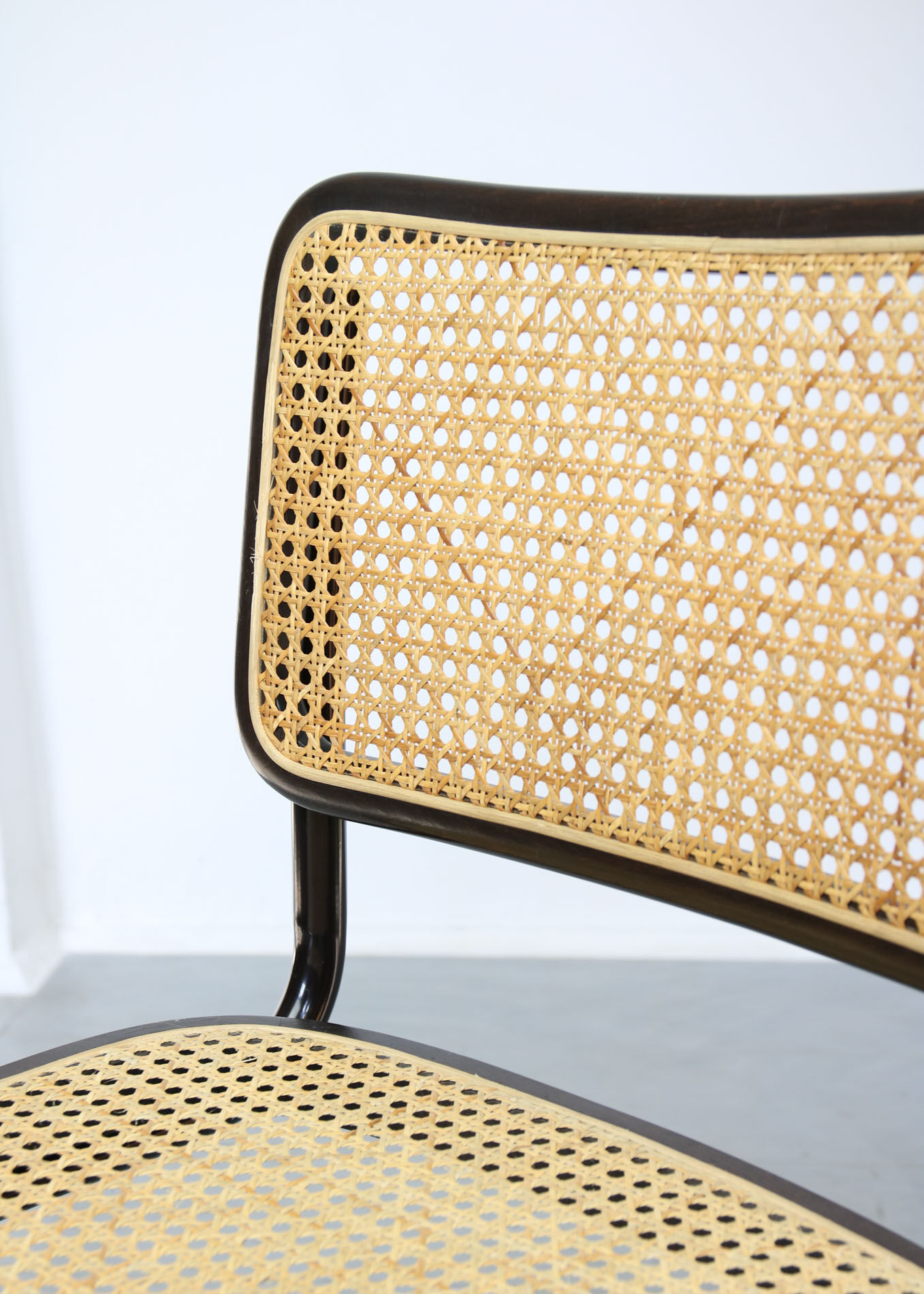 Pair of S32 Cantilever Chair by Marcel Breuer, Dark Edition, 1980s
