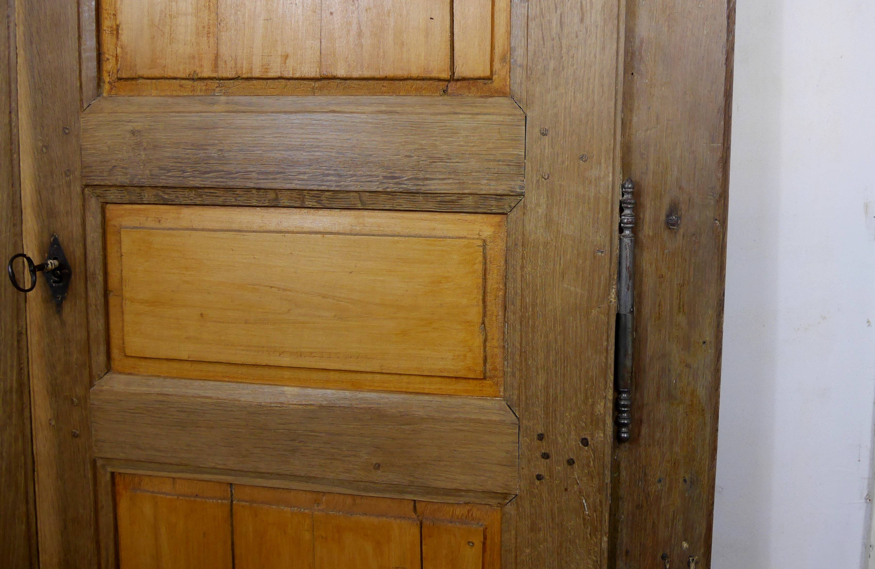 Paire de porte en bois du 18 eme siecle