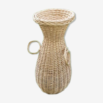 Wicker vase