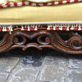 Couch "with ears" in Walnut
