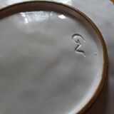 Vine leaf slip pocket emptier