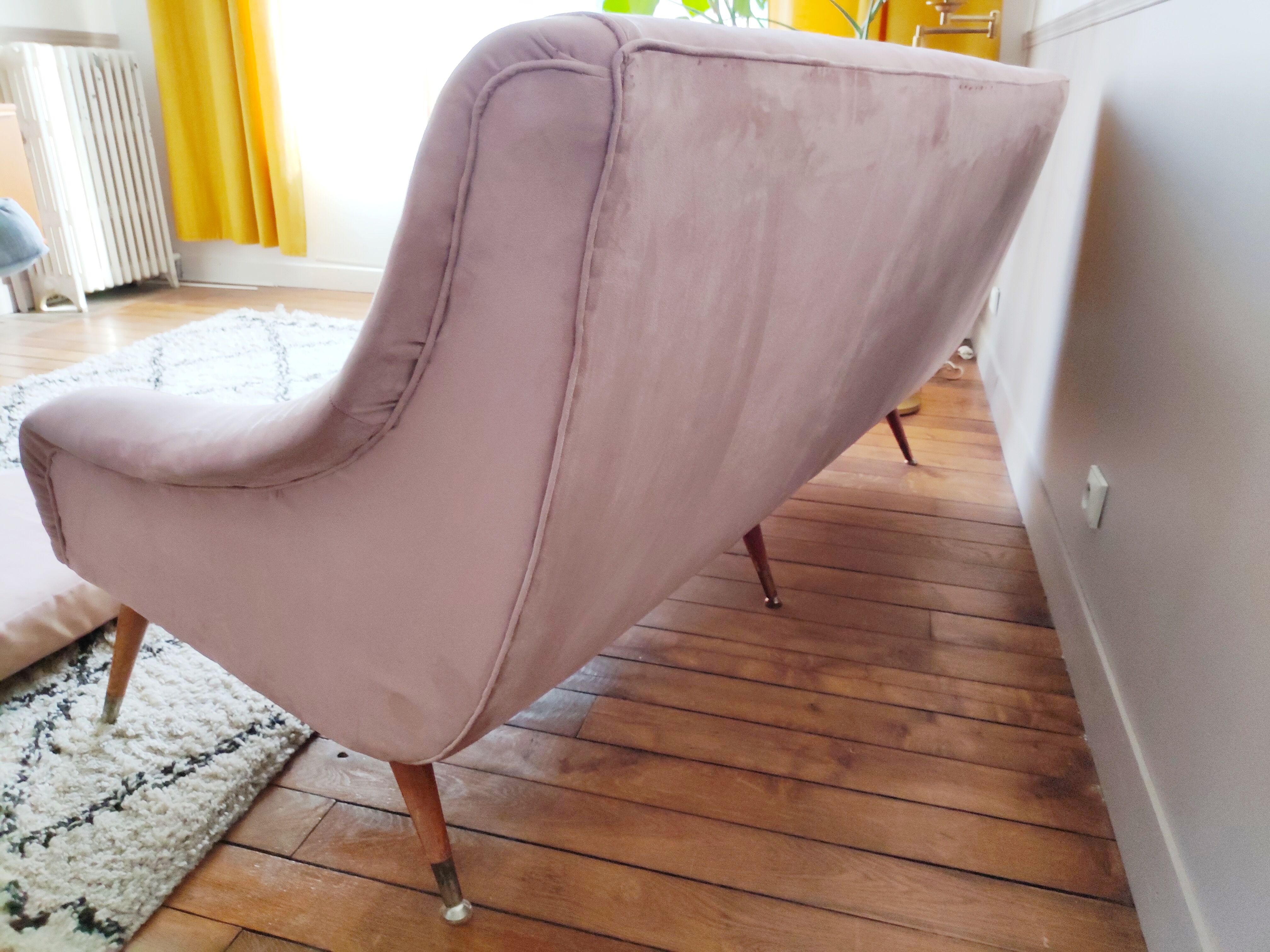 Vintage pink velvet bench sofa, 1960