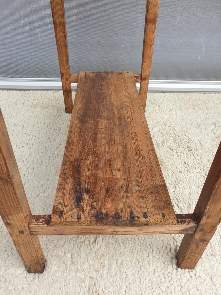 Rimmed table Norman country console in Pine