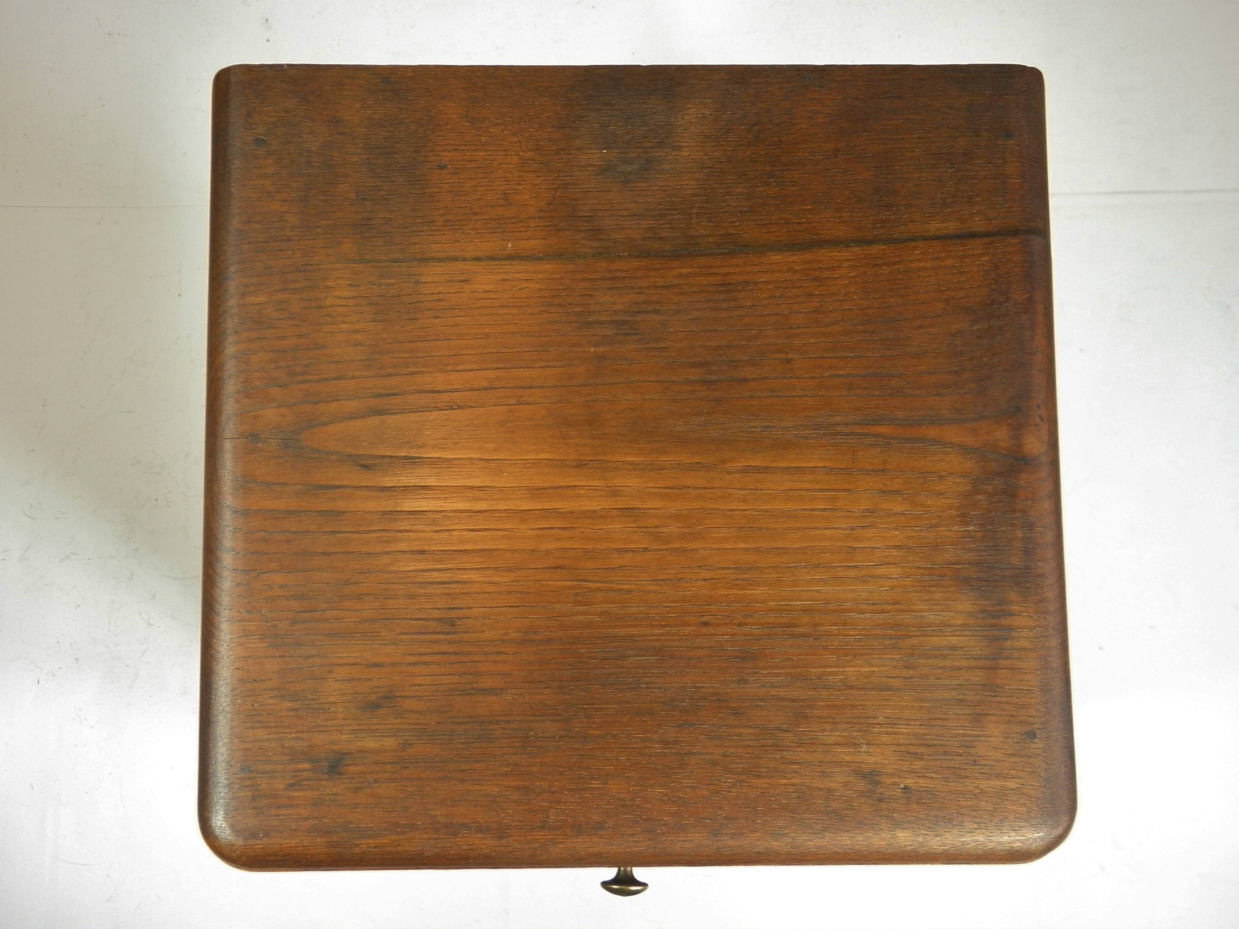 Small accent piece, 1920s bedside table.