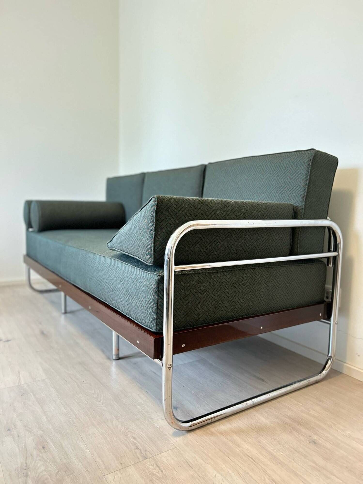 Canapé Bauhaus en Acier Tubulaire de Robert Slezak, 1930s