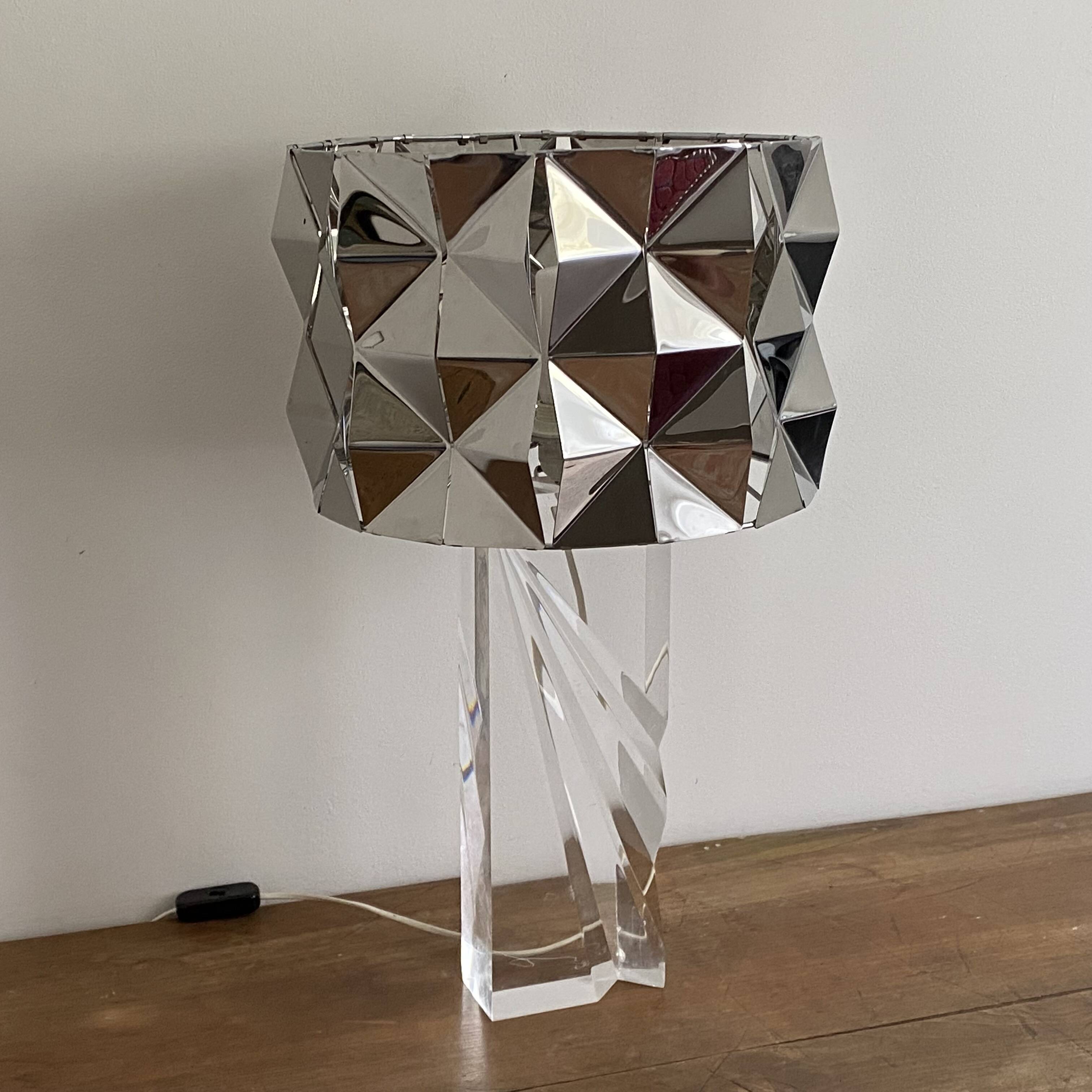 Kinetic lamp. 1980. Plexiglas and chrome-plated stainless steel.