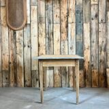 Table en bois et métal