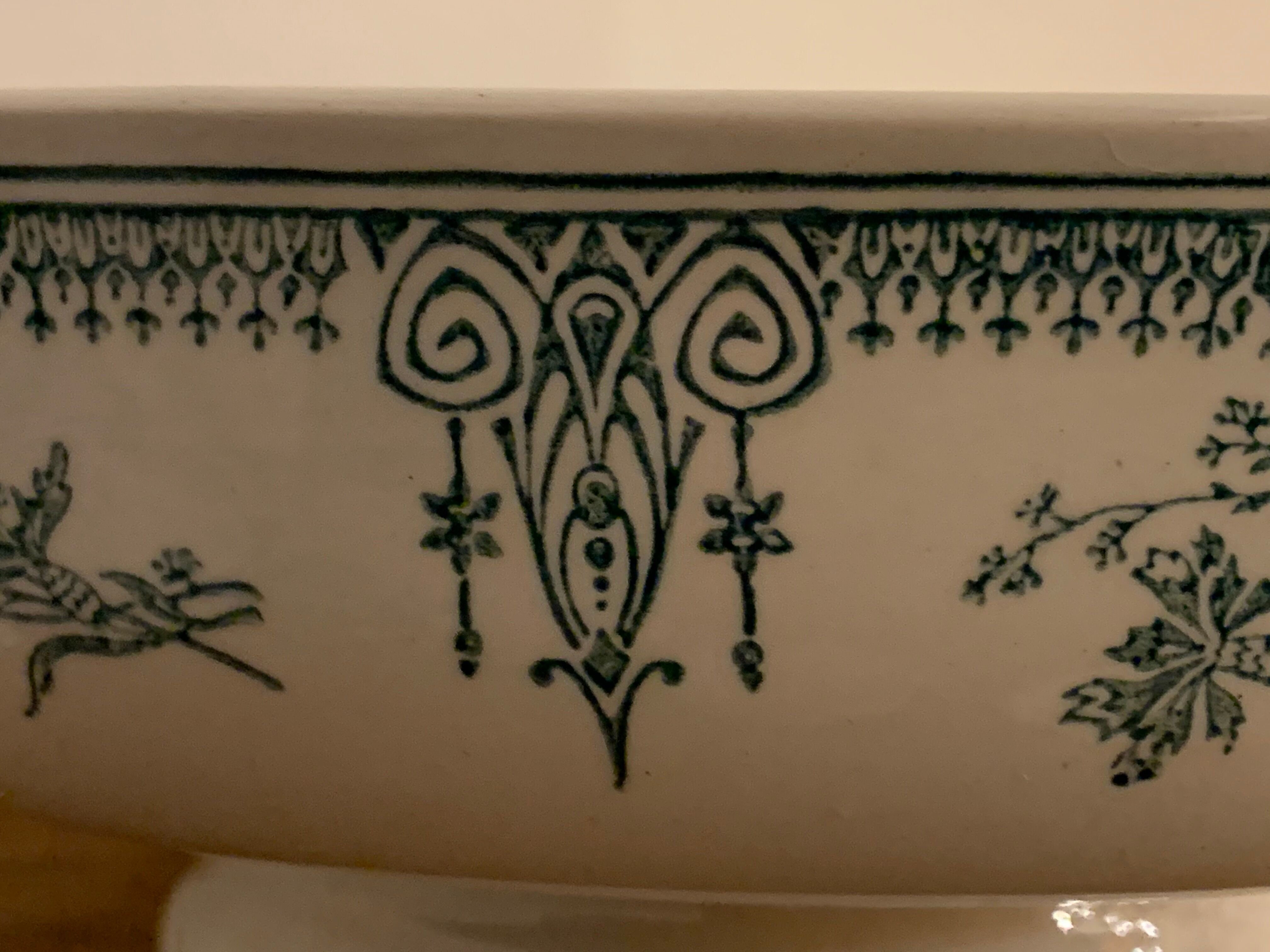 2 art deco dishes Saint Amand