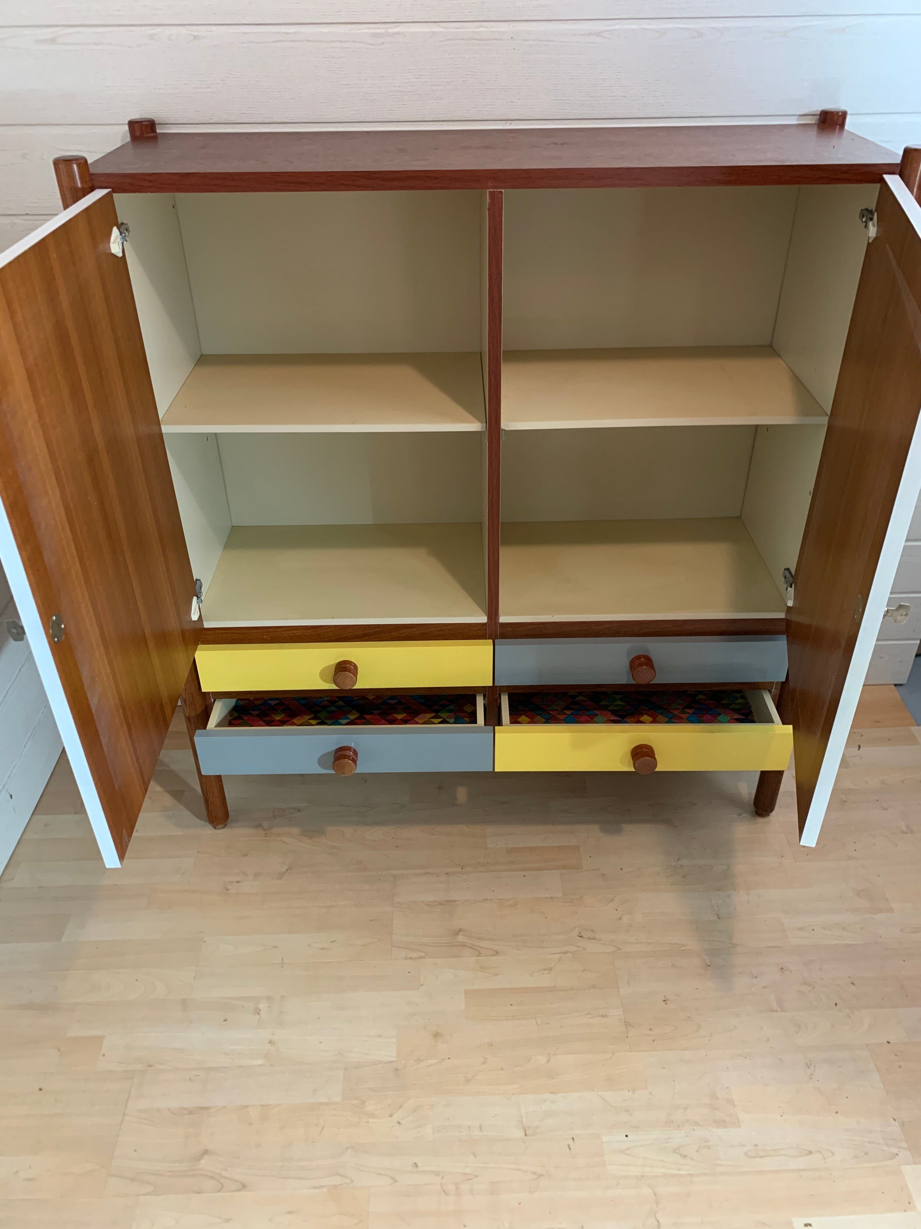 Scandinavian Cabinet - 1970