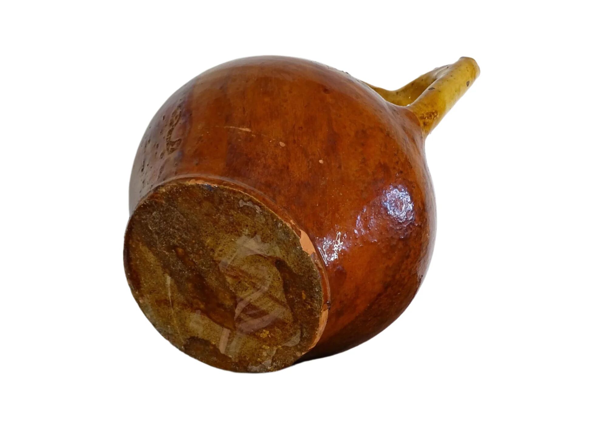 Pichet ou orjol ancien en faïence française à glaçure jaune