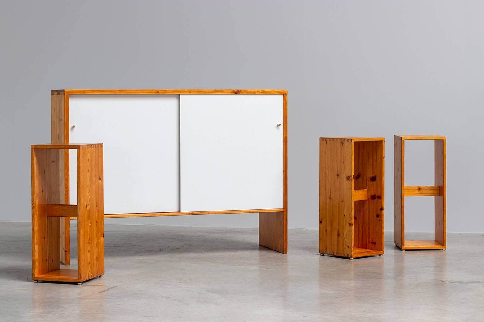 Swedish Mid-Century bar set made from solid pine 1970s