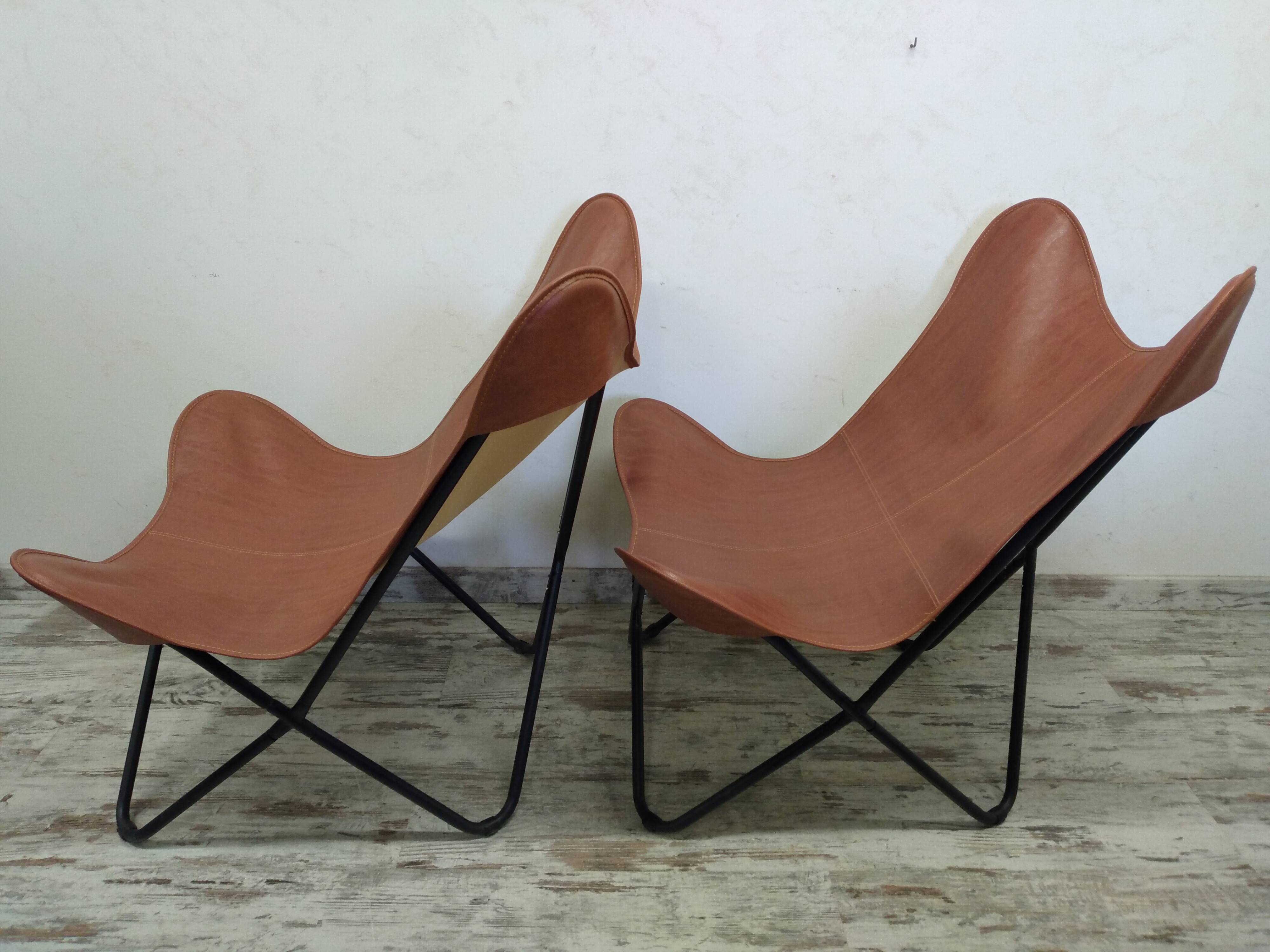 Butterfly armchairs