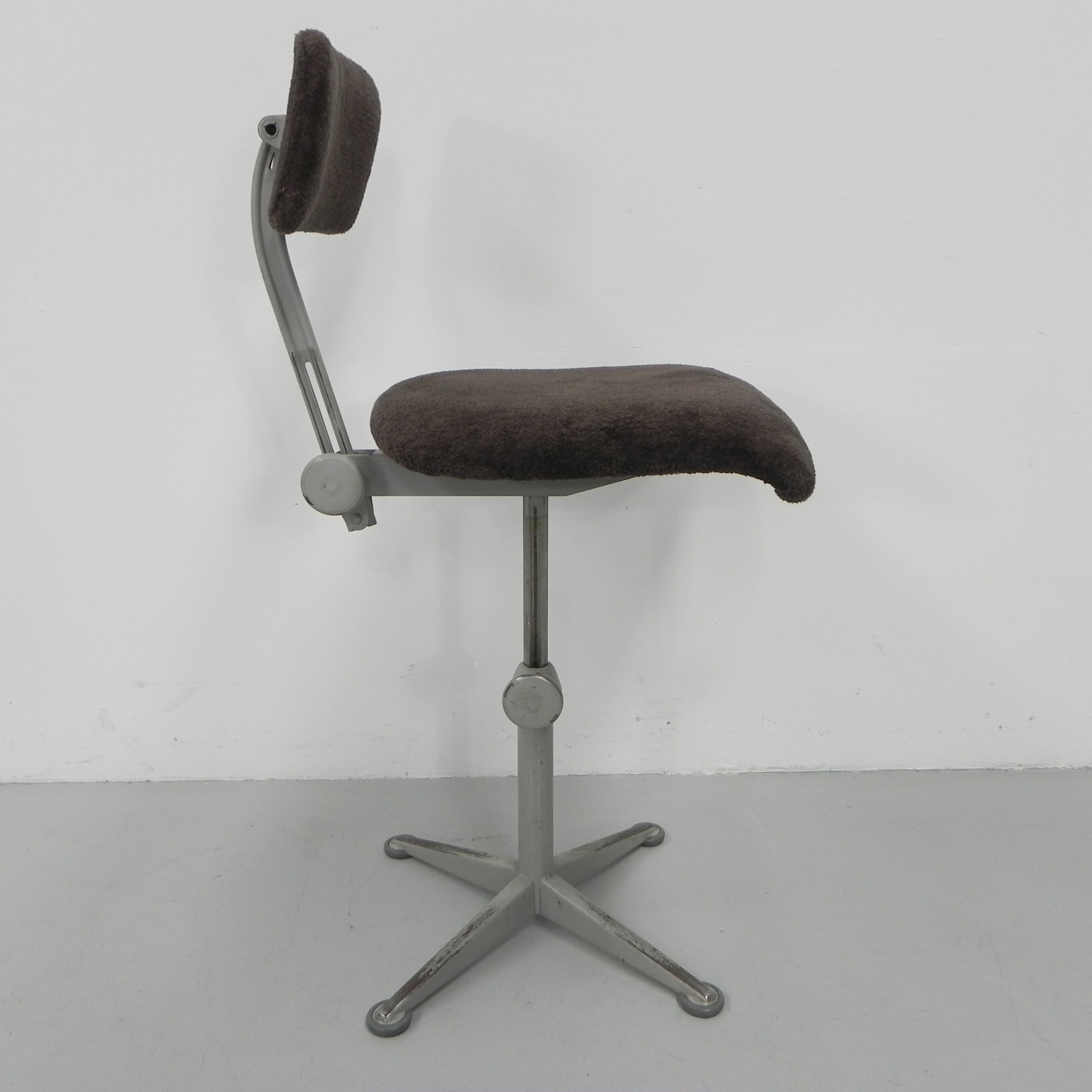 Studio chair, architect's chair Ahrend de Cirkel