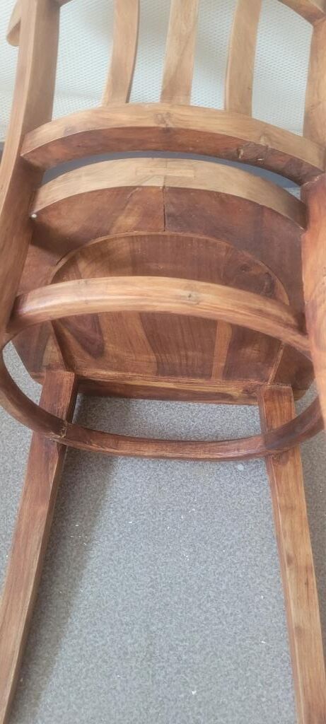 Chaise bistrot de bureau artisanale en bois d'olivier