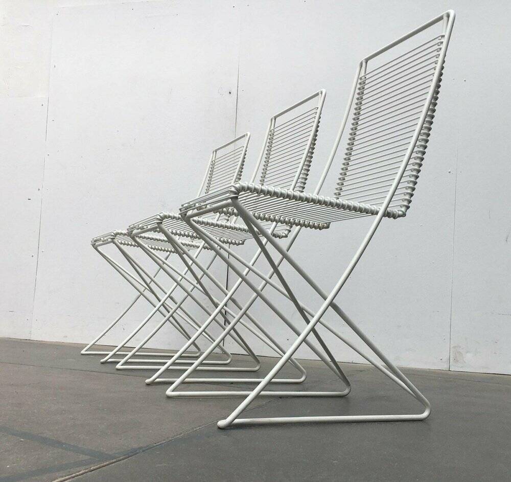 White postmodern Kreuzschwinger chairs by Till Behrens for Schlubach, 1980s, set of 3.