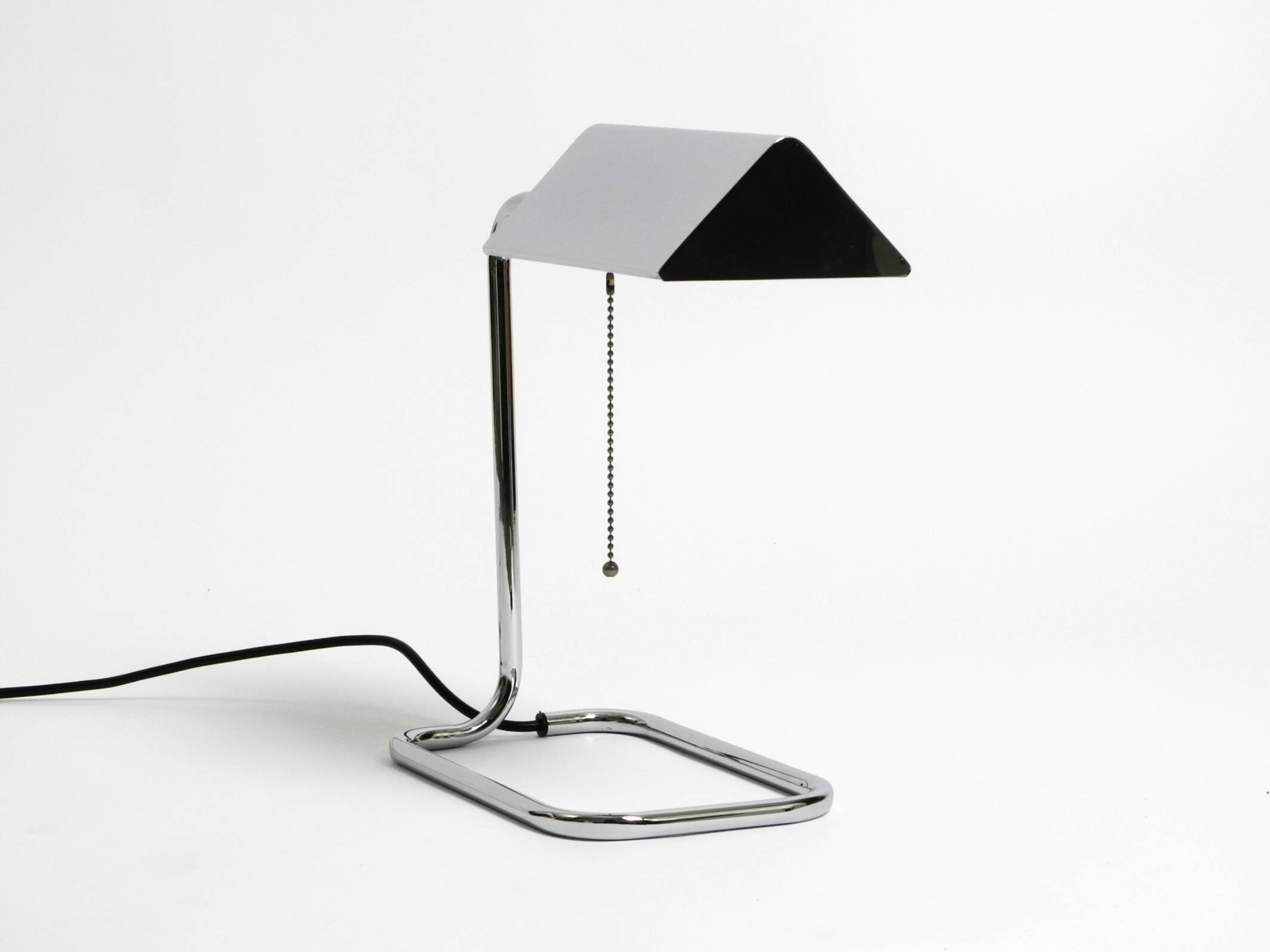 Large original 1980s chrome table lamp by Florian Schulz